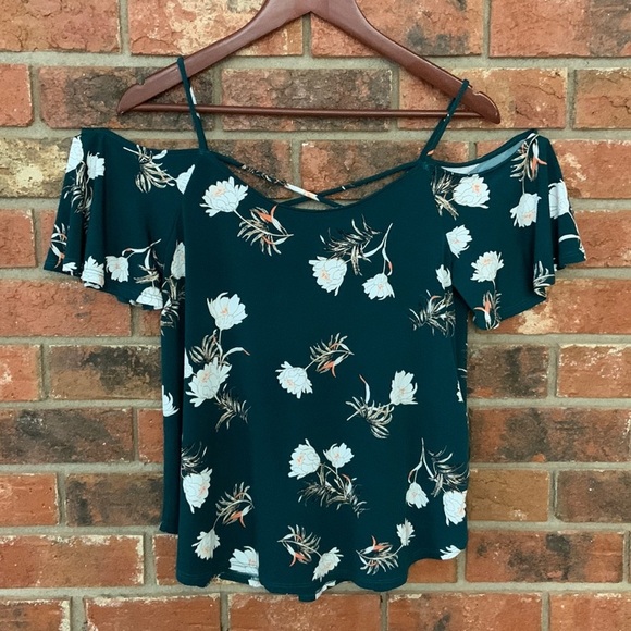 Kaileigh Green Floral Off the Shoulder Ruffle Top - Picture 2 of 7
